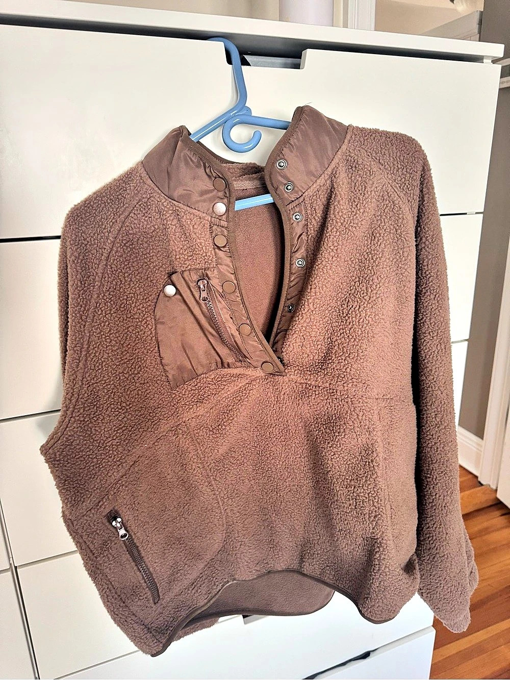 Teddy Fleece Pullover in Brown Like New